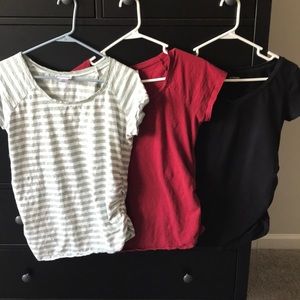 Motherhood Maternity tees with side ruching